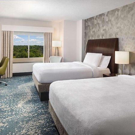 Hilton Garden Inn Bethesda Downtown Esterno foto
