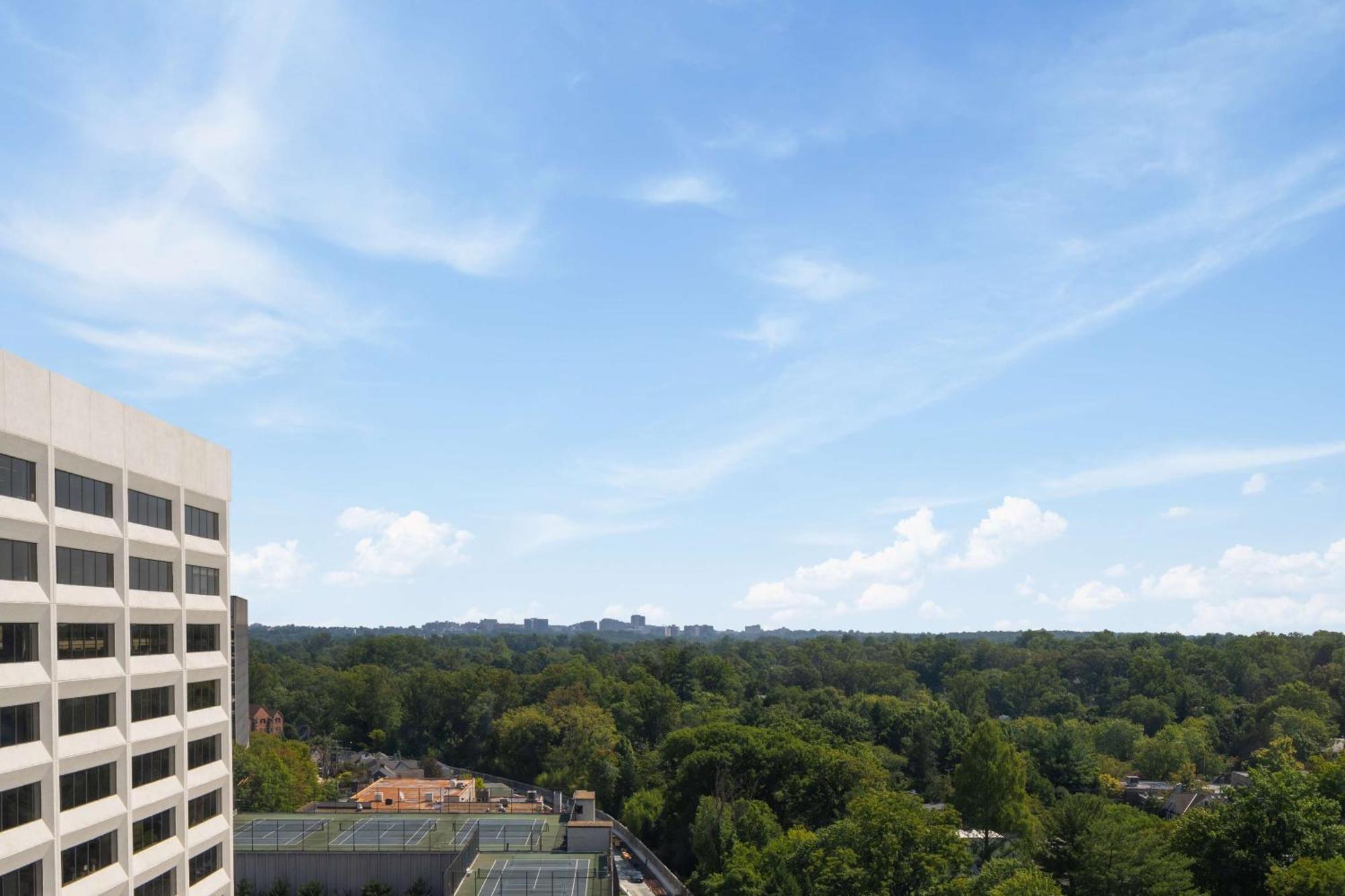 Hilton Garden Inn Bethesda Downtown Esterno foto
