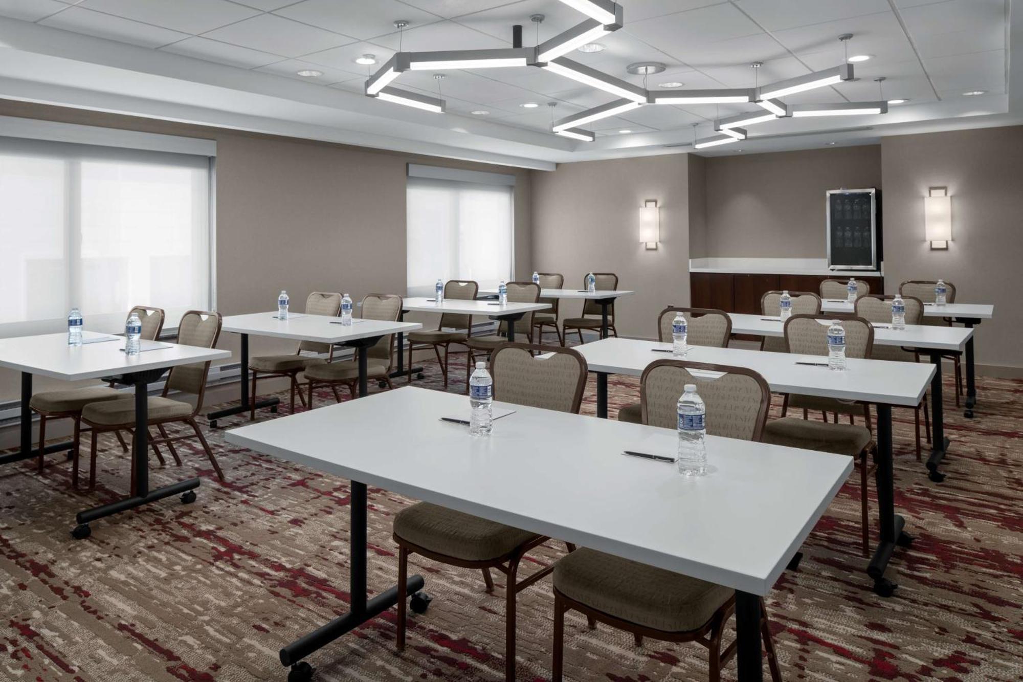 Hilton Garden Inn Bethesda Downtown Esterno foto