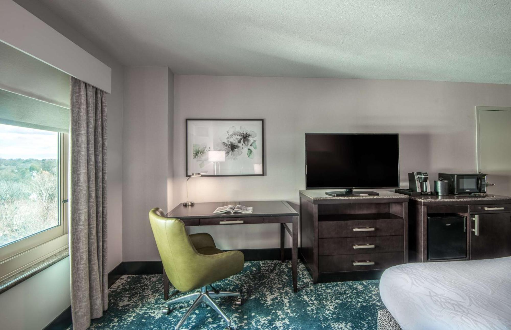 Hilton Garden Inn Bethesda Downtown Esterno foto