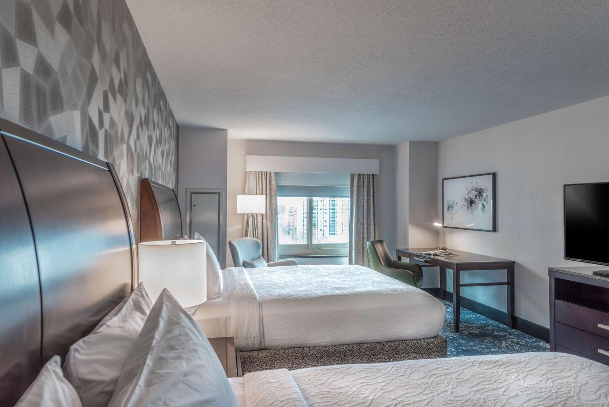 Hilton Garden Inn Bethesda Downtown Esterno foto