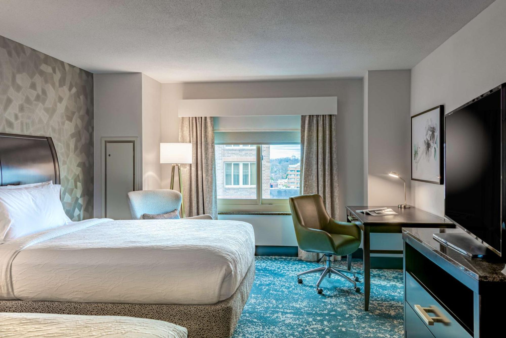 Hilton Garden Inn Bethesda Downtown Esterno foto