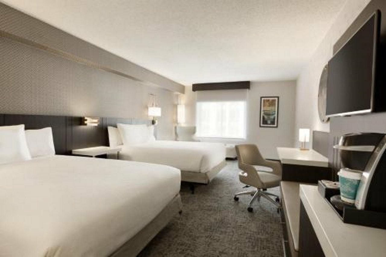 Hilton Garden Inn Bethesda Downtown Esterno foto